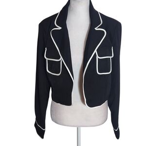 UOOZEE Black Cropped Blazer with White Trim Size Large NWT